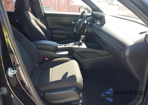 2024 Honda Hr-V 2Wd Sport/2Wd Sport W/O Bsi from USA, damaged, VIN 3CZRZ1H50RM724407